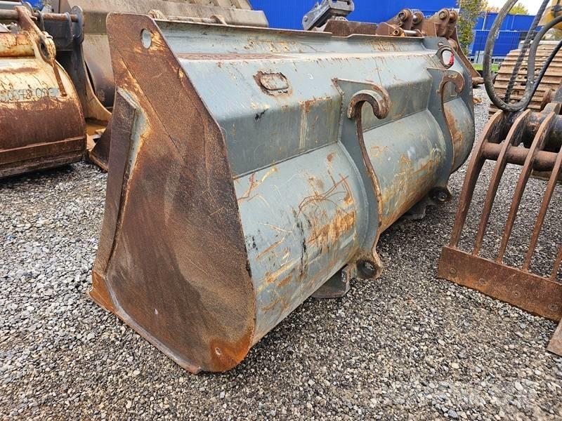 Liebherr L 514 輪胎式裝載機