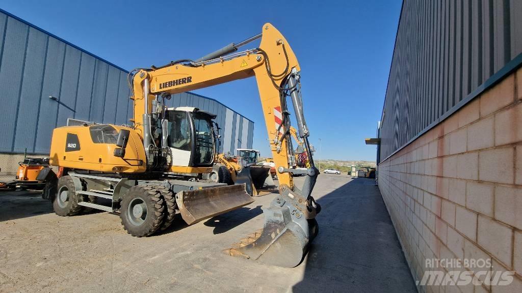 Liebherr A 920 旋轉式挖土機/掘鑿機/挖掘機
