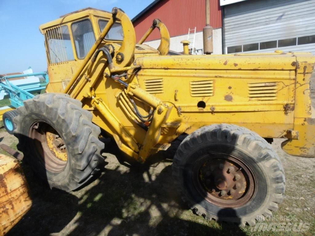 Volvo 218 TD 輪胎式裝載機