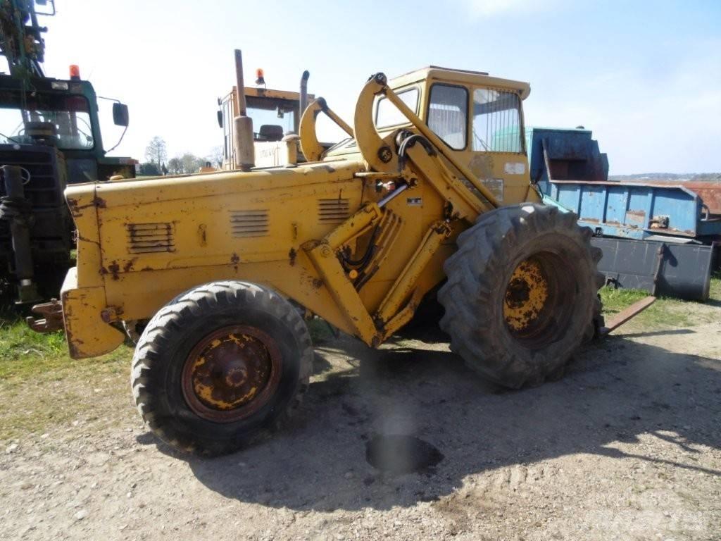 Volvo 218 TD 輪胎式裝載機