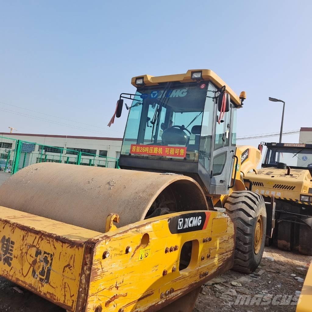 XCMG XS 263J 單輪滾壓機