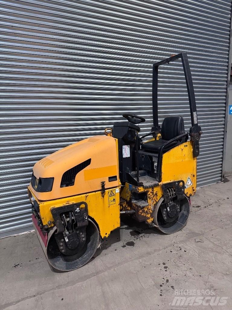 JCB VMT 160-80 雙輪滾壓機