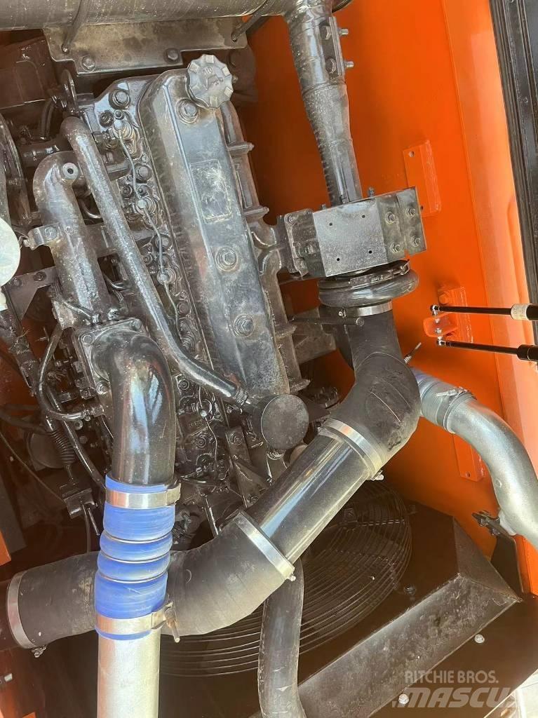 Doosan DX225LC-9C 履帶式 挖土機/掘鑿機/挖掘機