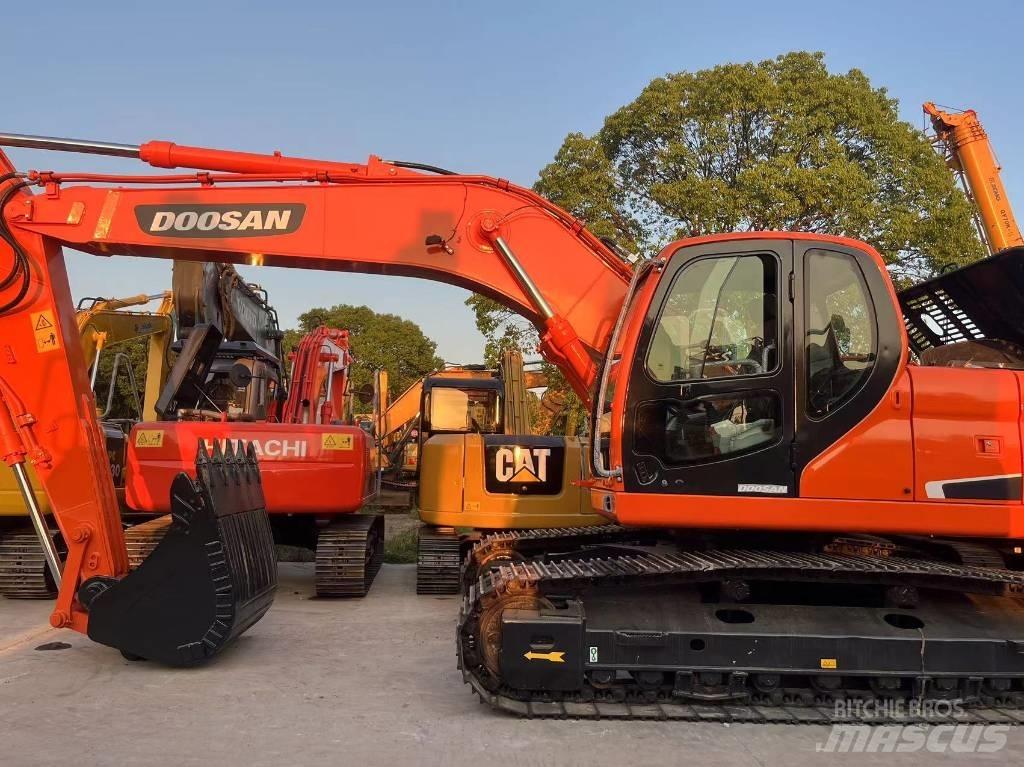 Doosan DX225LC-9C 履帶式 挖土機/掘鑿機/挖掘機
