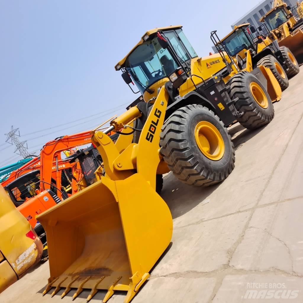 SDLG LG 958 輪胎式裝載機