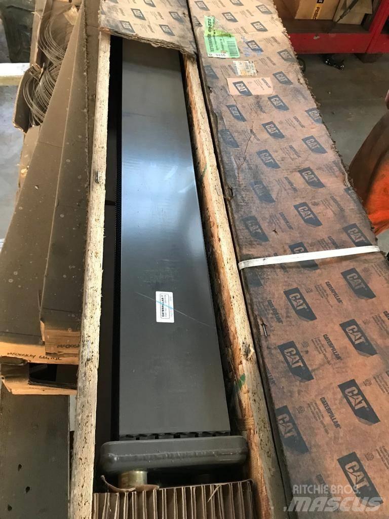 CAT 223-5118 散熱器/水箱