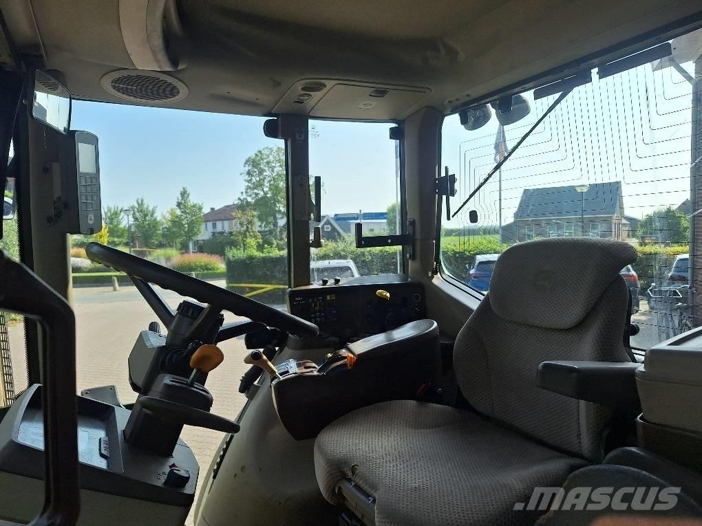 John Deere 6420 曳引機