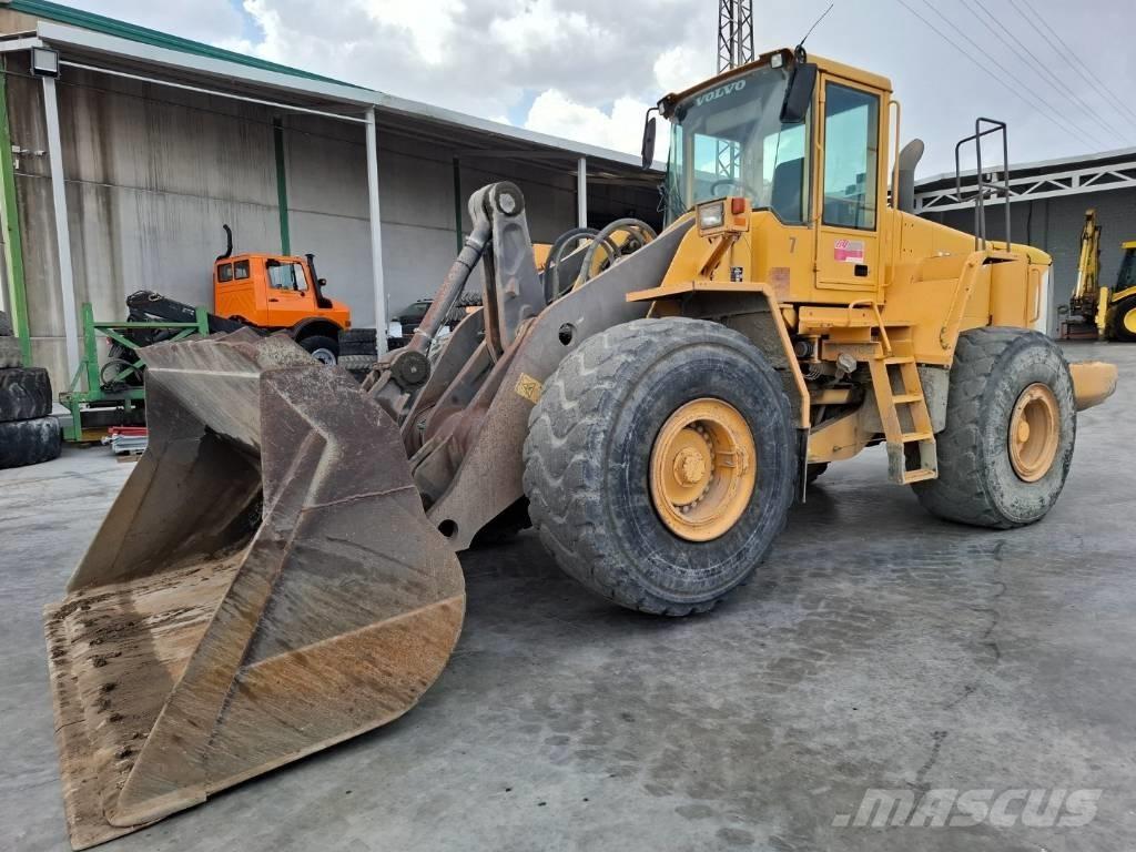 Volvo L 180 E 輪胎式裝載機