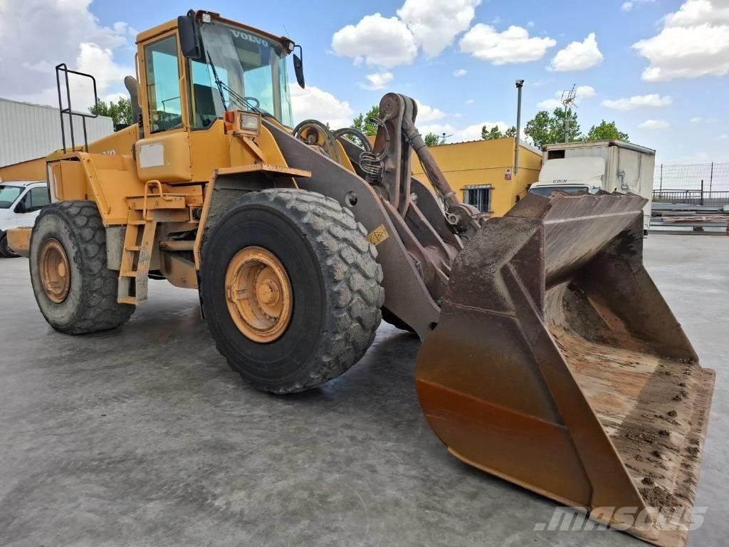 Volvo L 180 E 輪胎式裝載機