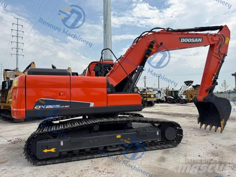 Doosan DX 225 LC-9C 履帶式 挖土機/掘鑿機/挖掘機