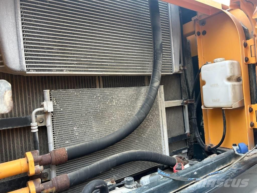 Hyundai R320 LC-9 履帶式 挖土機/掘鑿機/挖掘機