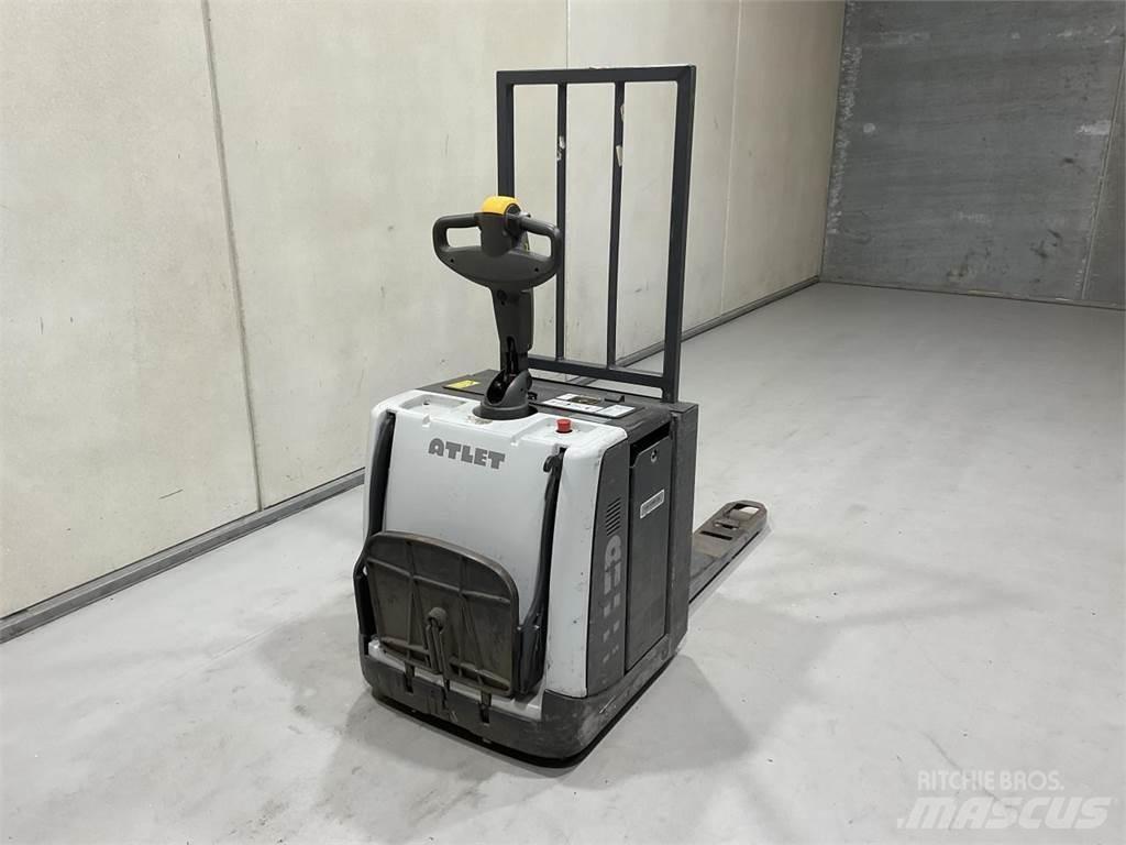 Atlet PMR200P 平台型低架升降機