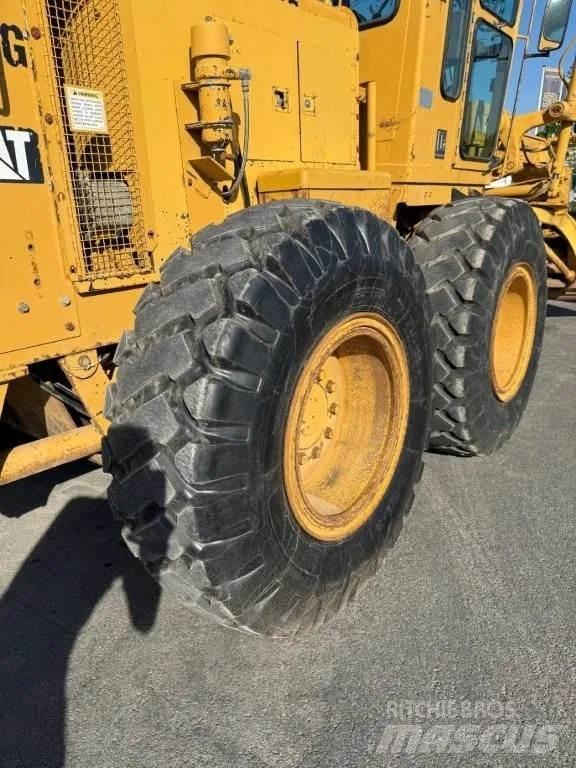 CAT 140G 平土機