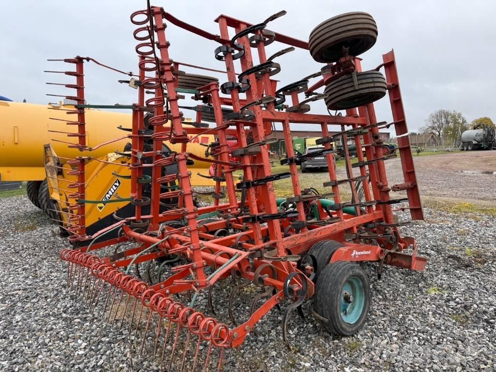 Kverneland TTA7 Harv 耙車