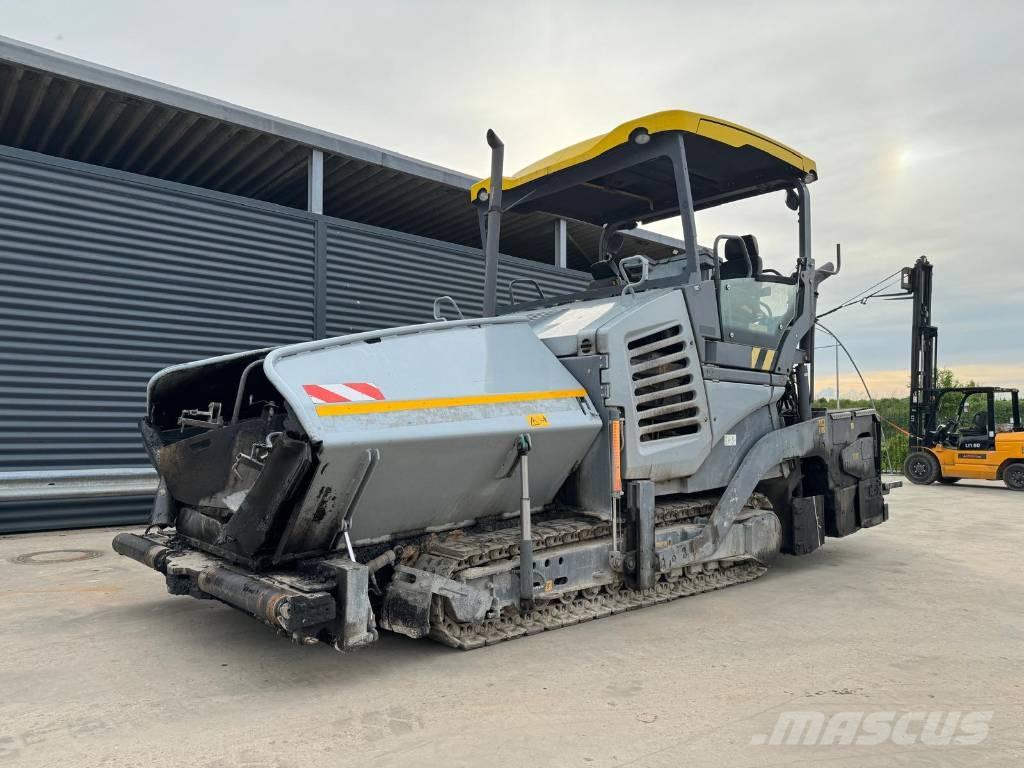 Vögele SUPER 1900-3I 瀝青攤舖機/鋪路機