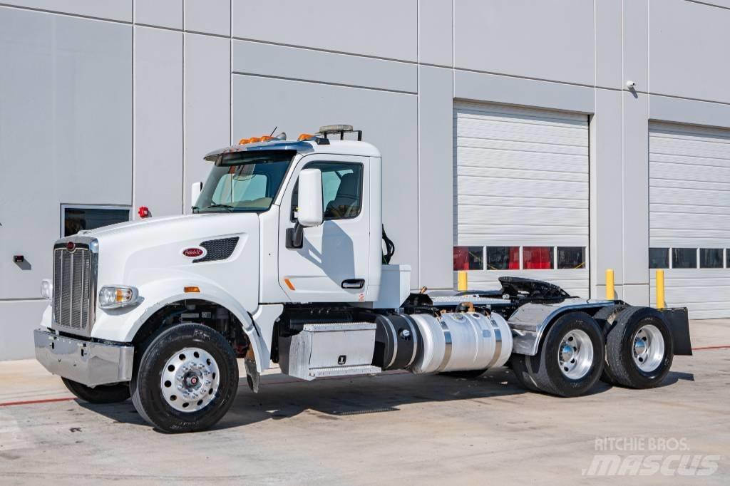Peterbilt 567 曳引機組件