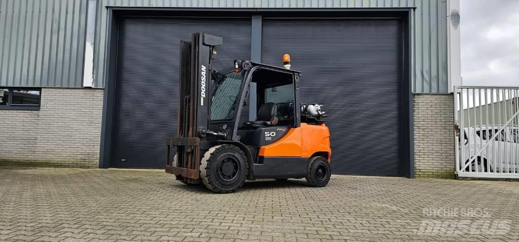 Doosan G50SC-5 液化石油氣LPG卡車