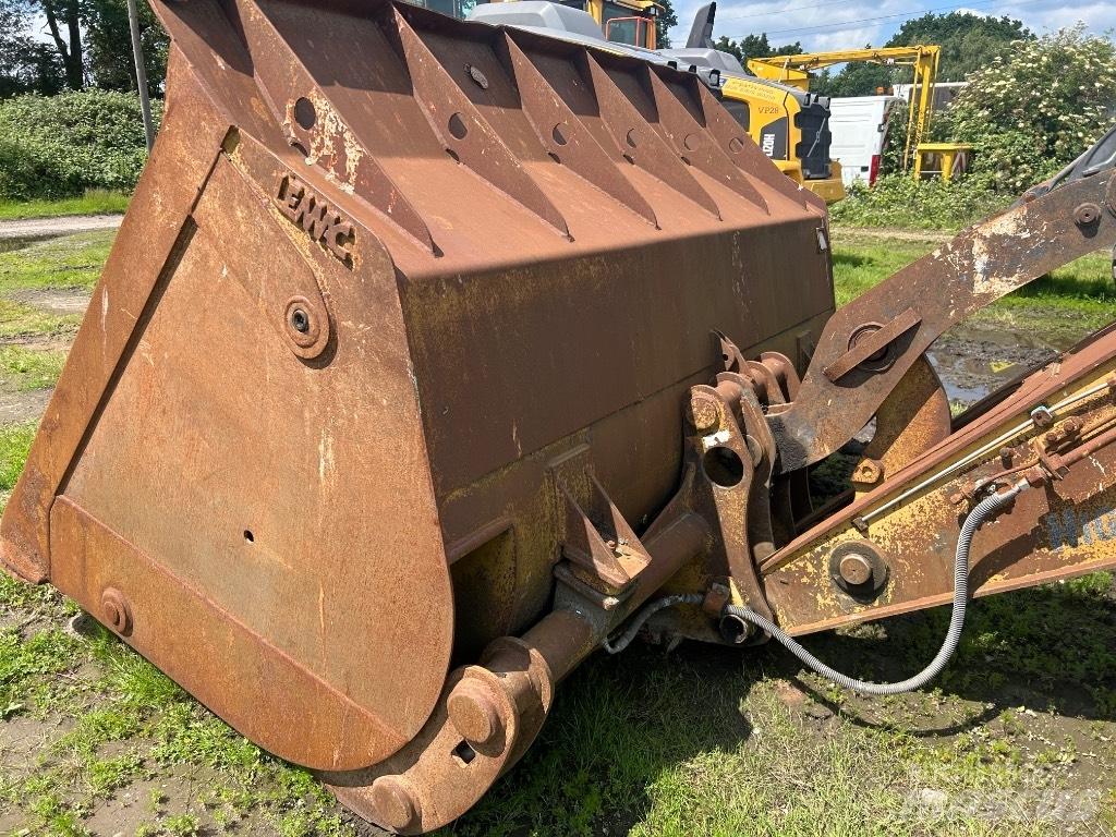 CAT 930H 輪胎式裝載機