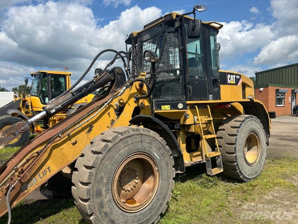 CAT 930H 輪胎式裝載機