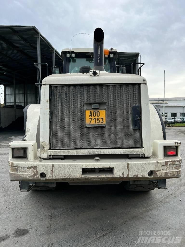CAT 966 H 輪胎式裝載機