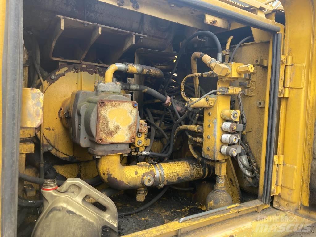 Komatsu PW 170 旋轉式挖土機/掘鑿機/挖掘機