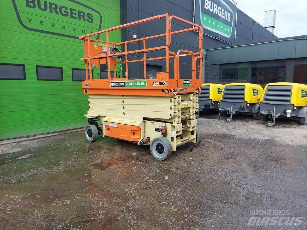 JLG 3246ES 剪式升降機