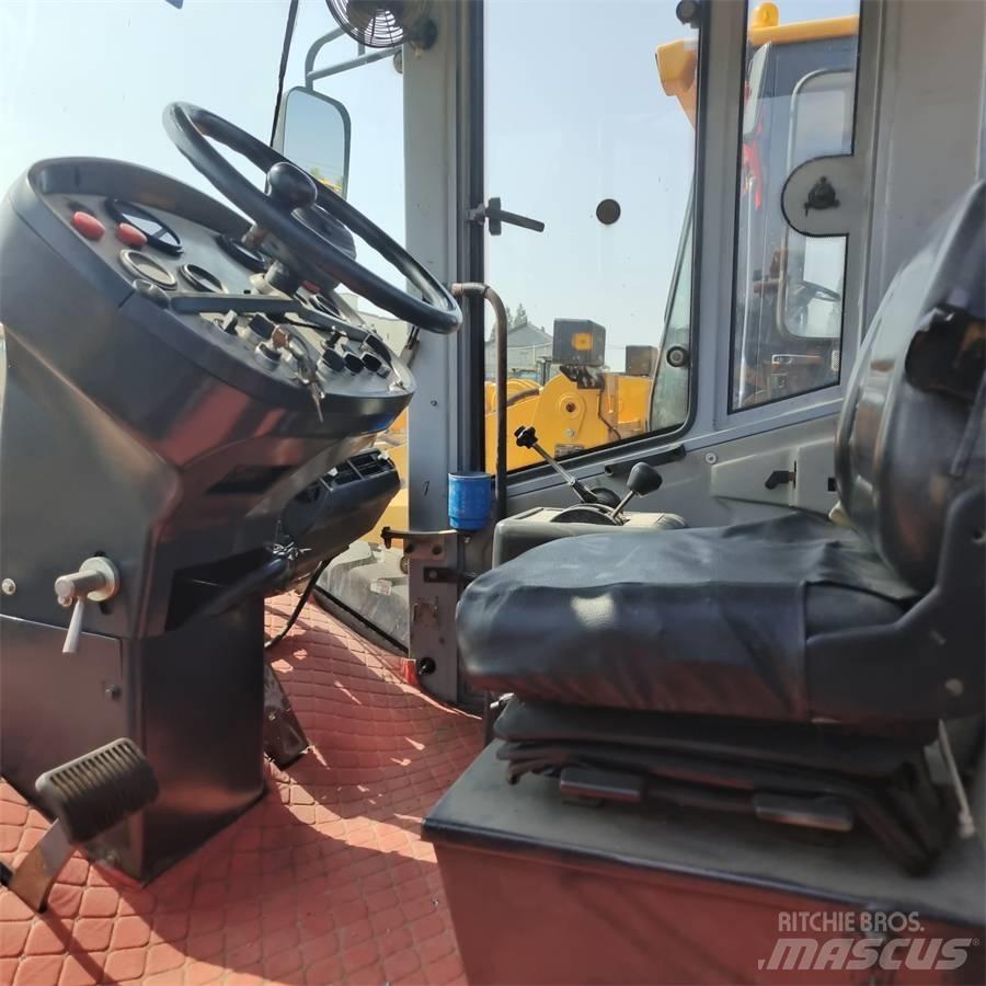 XCMG XS 263 J 單輪滾壓機