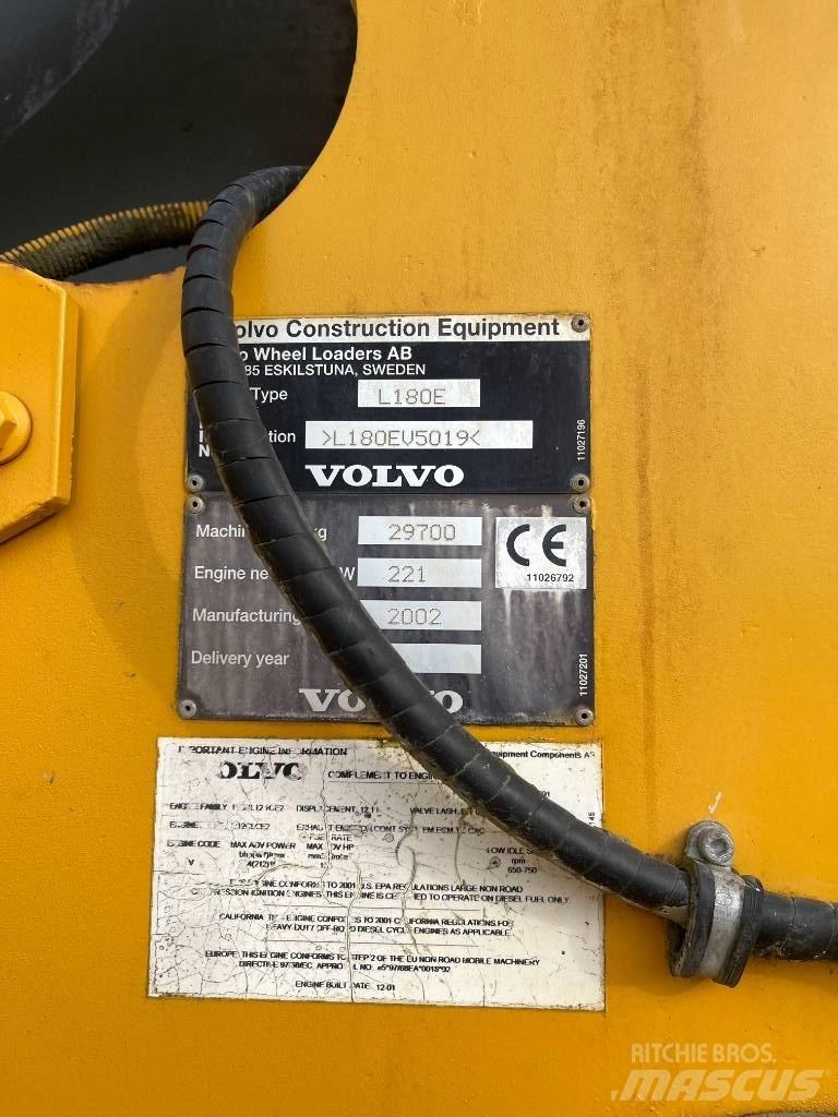 Volvo L 180 E 輪胎式裝載機