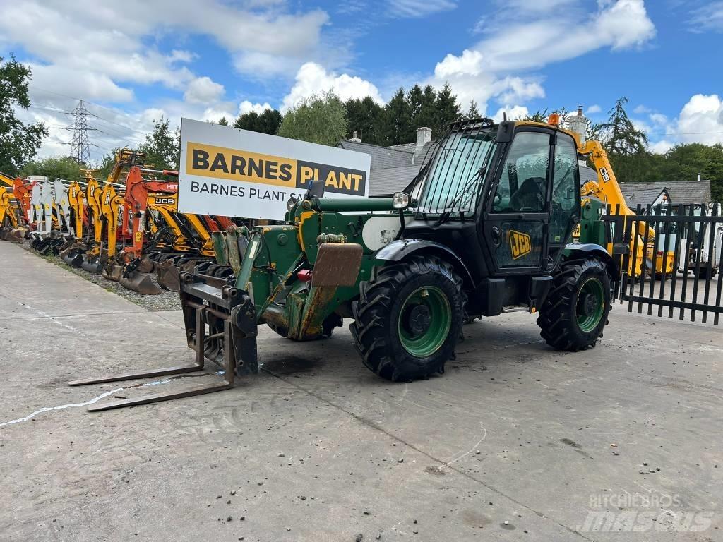 JCB 535-125 伸縮臂操作車