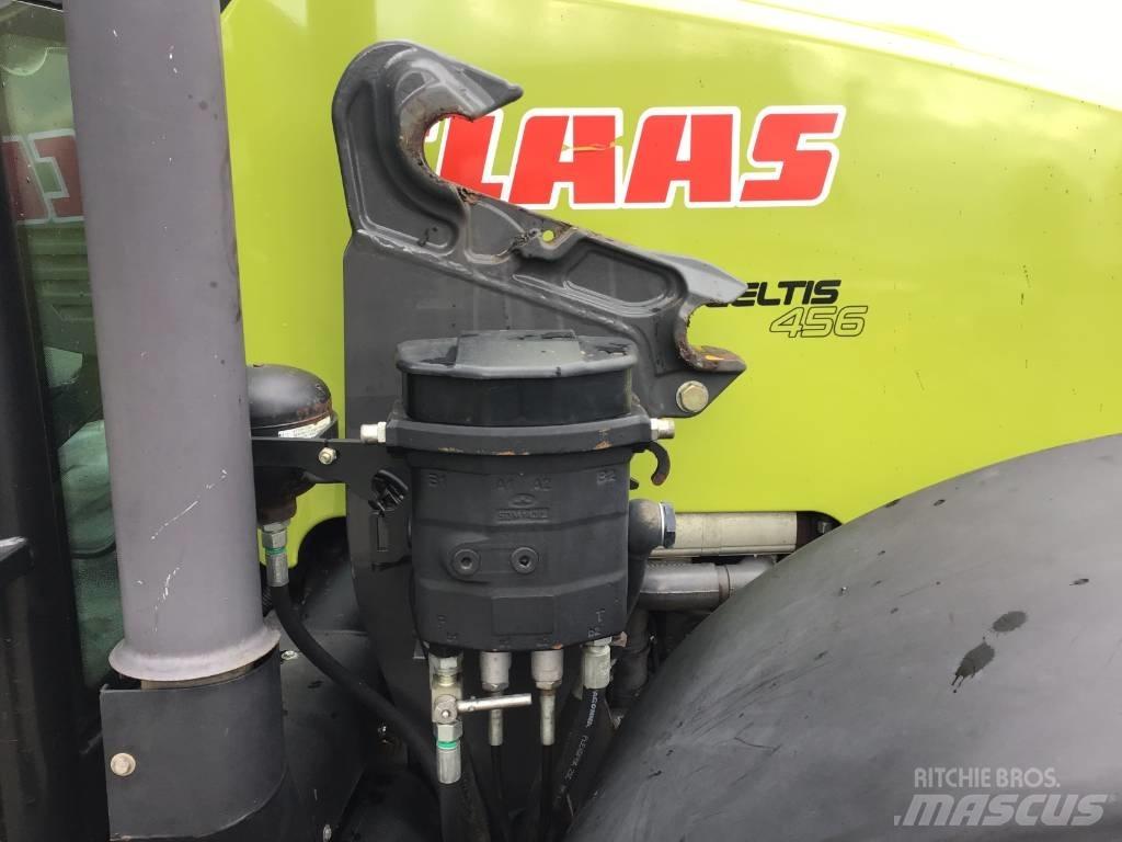 CLAAS Celtis 456RX 曳引機