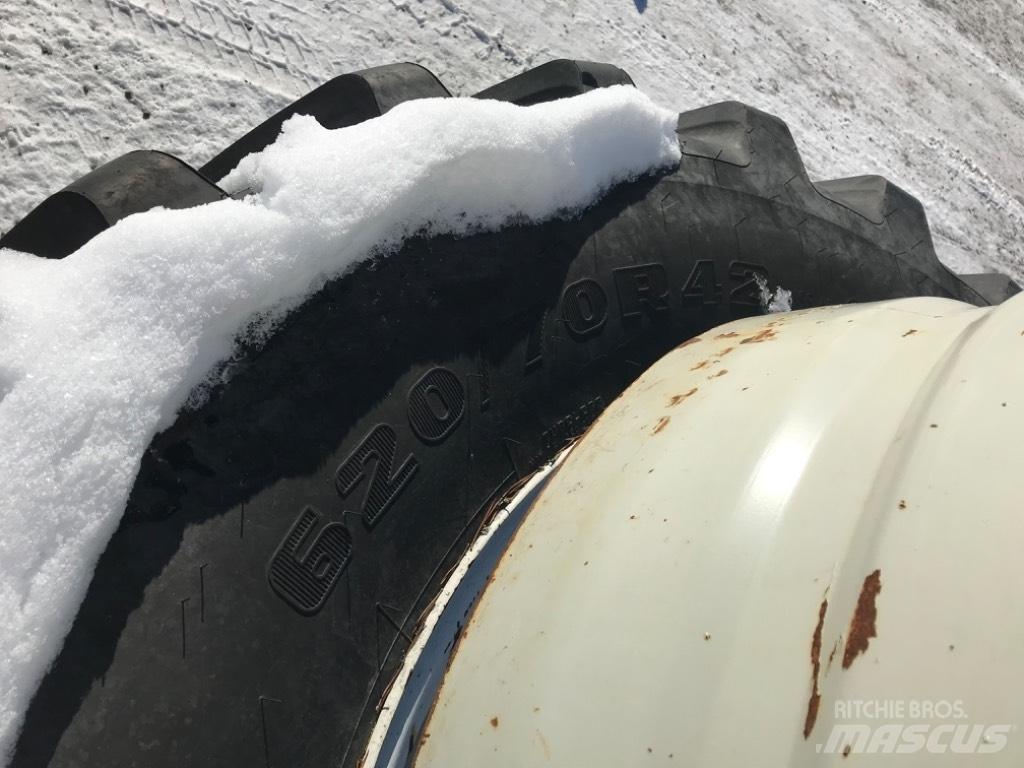 Firestone 620/70R42 輪胎、車輪和輪圈
