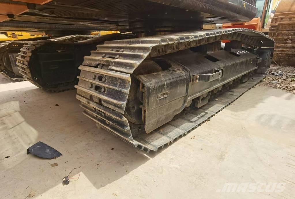 Hitachi ZX 210 履帶式 挖土機/掘鑿機/挖掘機