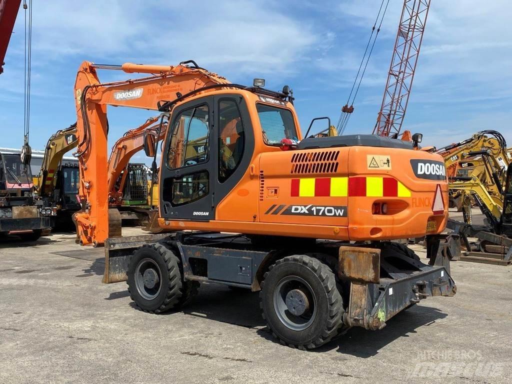 Doosan DX170W NVT 旋轉式挖土機/掘鑿機/挖掘機