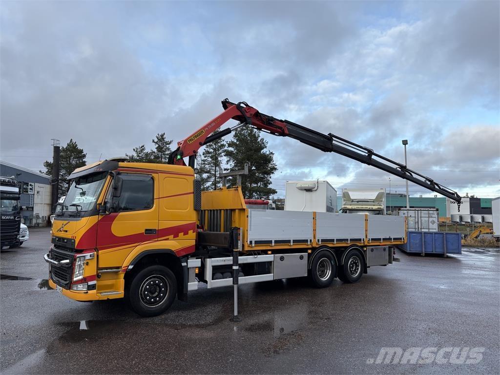 Volvo FM370 6x2 起重機卡車