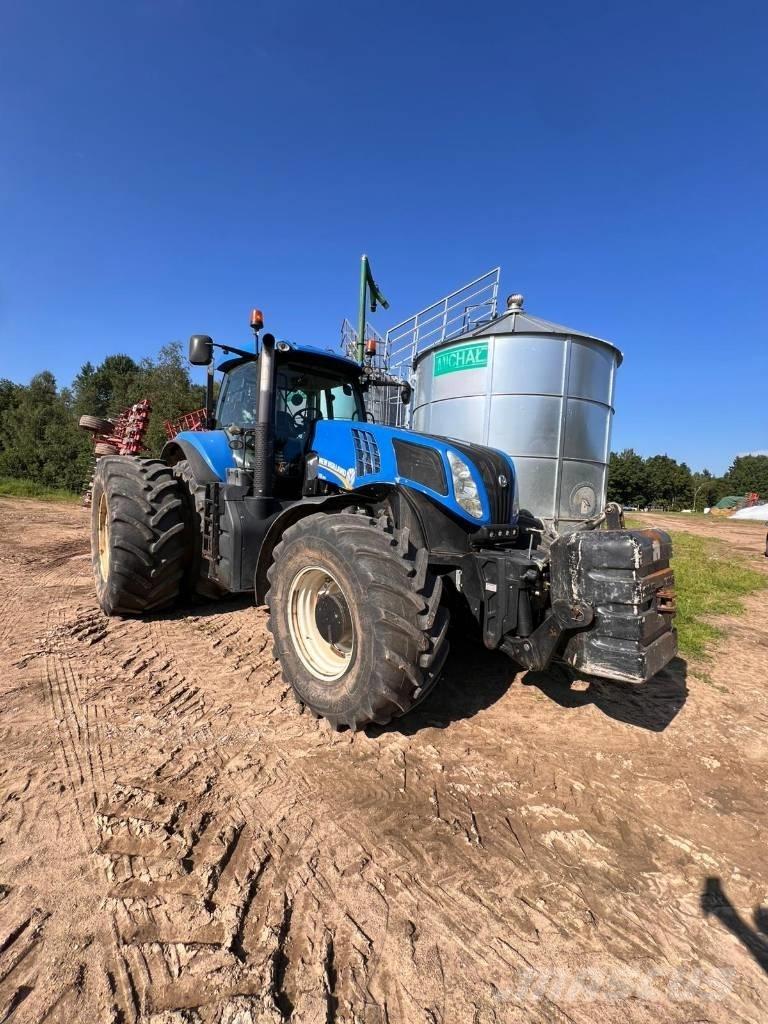 New Holland T8.360 曳引機