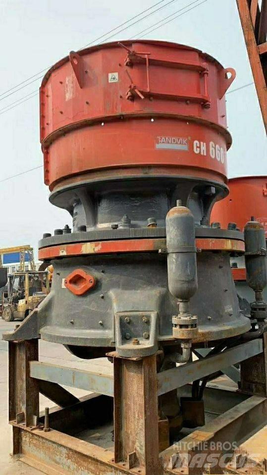 Sandvik CH660 破碎機