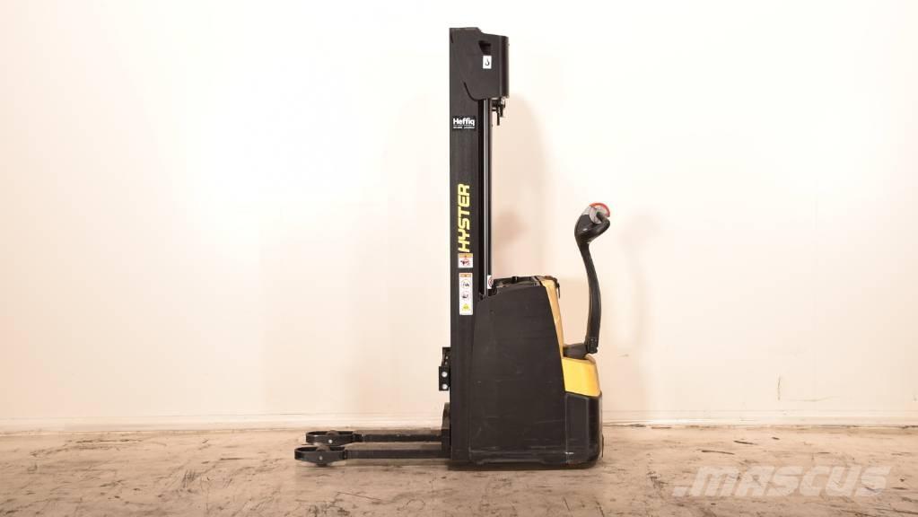 Hyster S1.2-24 行走控制式堆積機