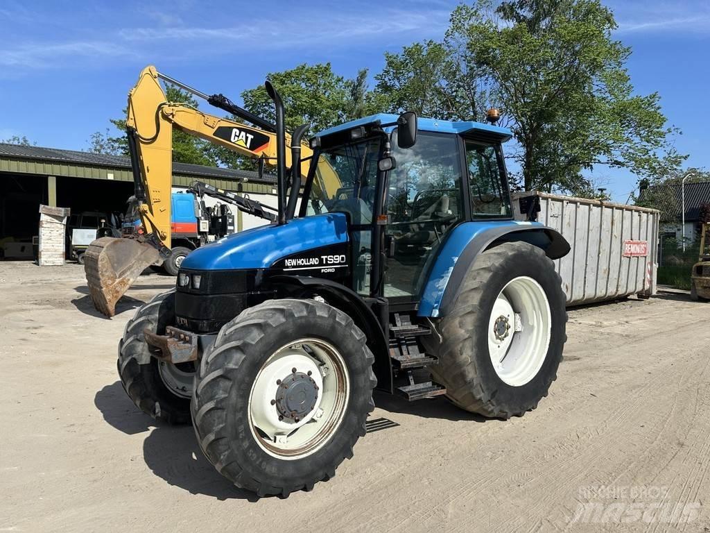 New Holland TS 90 曳引機
