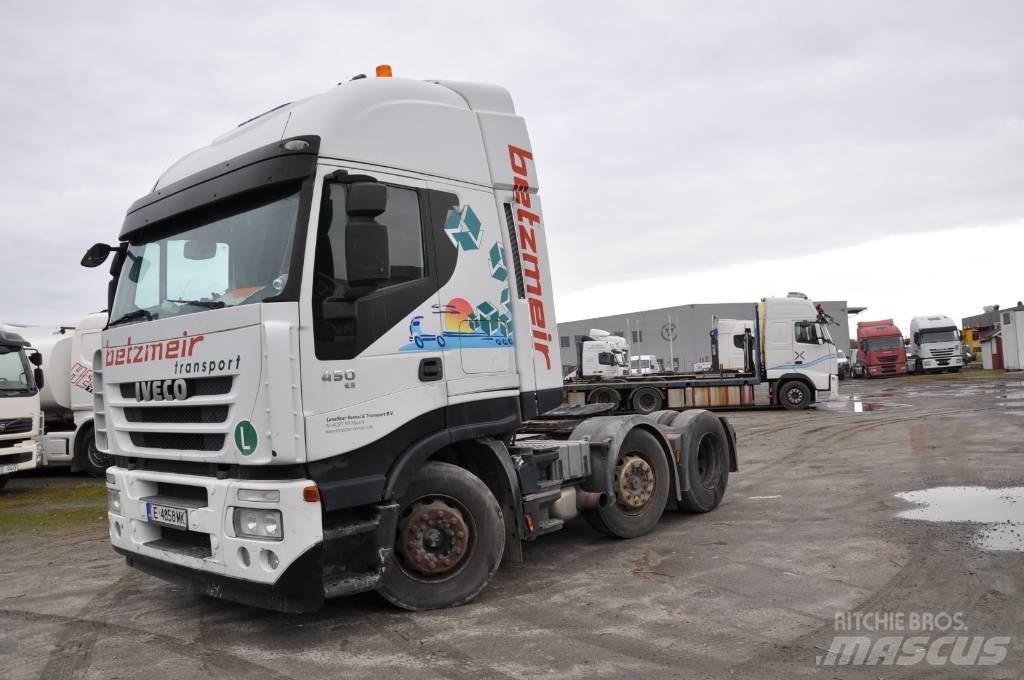 Iveco AS 440 S45 6X2 曳引機組件