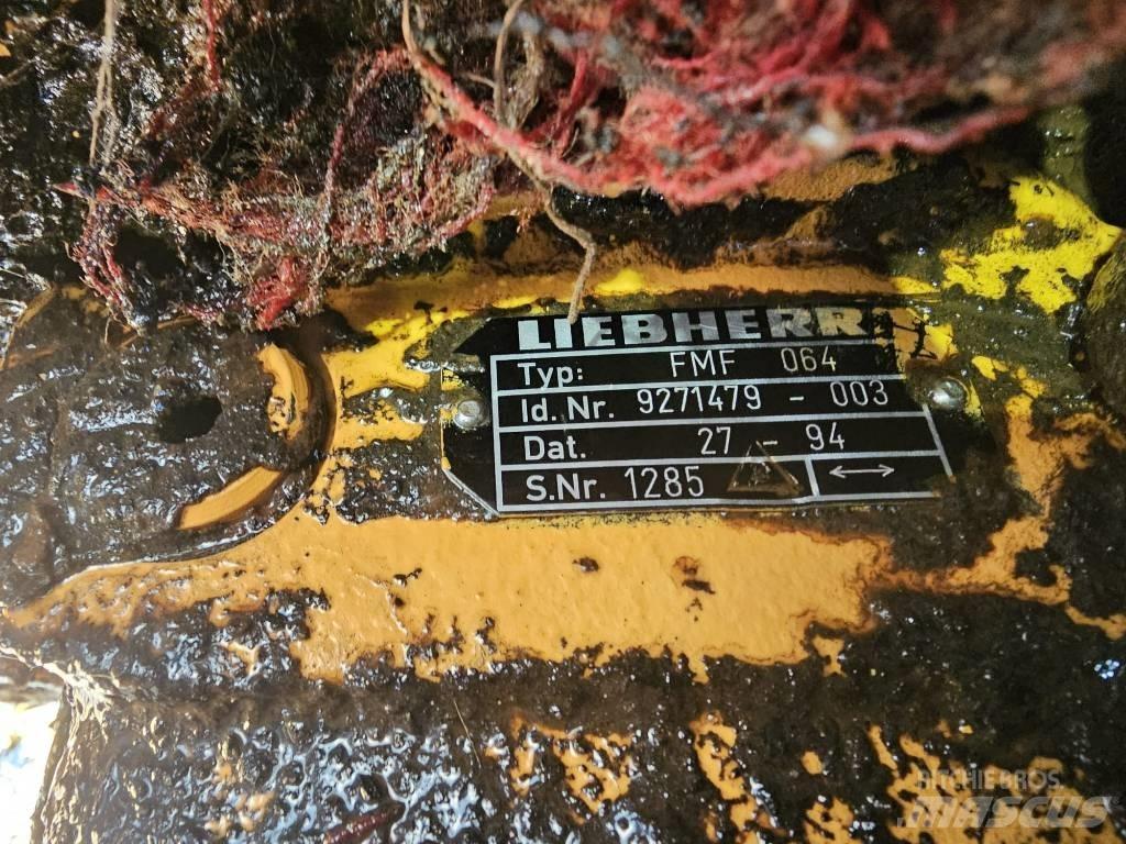 Liebherr 904 油壓