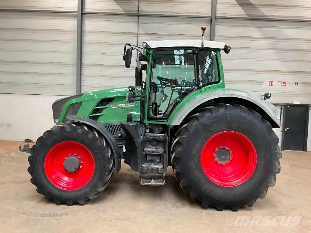 Fendt 828 Vario TMS 曳引機