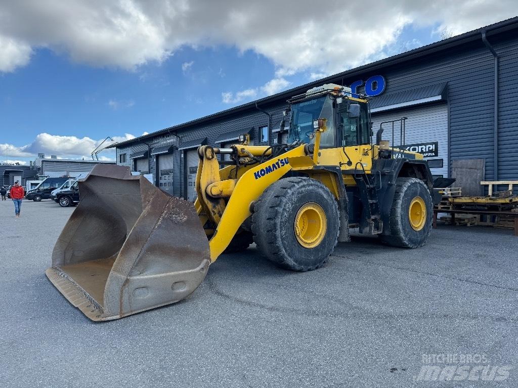 Komatsu WA 480 輪胎式裝載機