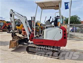 Takeuchi TB216 小型挖土機/掘鑿機<7t(小型挖掘機)