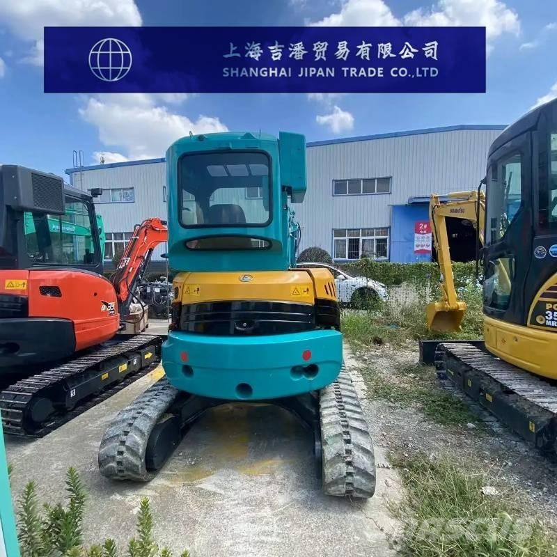 Kubota U 35 小型挖土機/掘鑿機<7t(小型挖掘機)