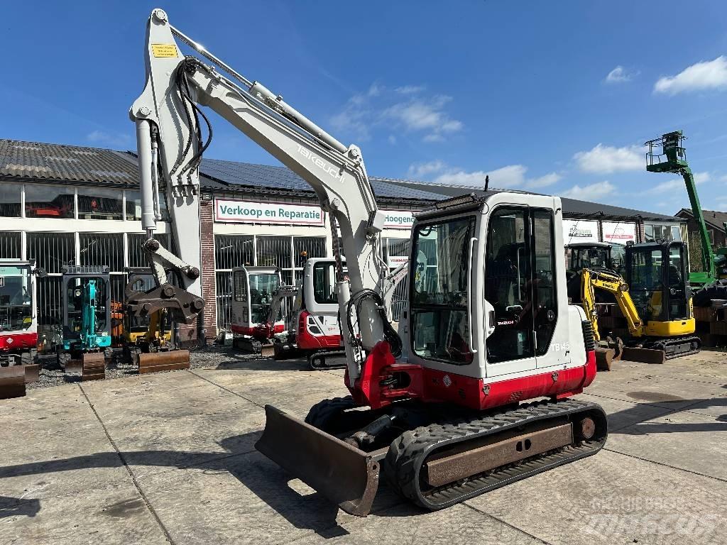 Takeuchi TB 145 小型挖土機/掘鑿機<7t(小型挖掘機)