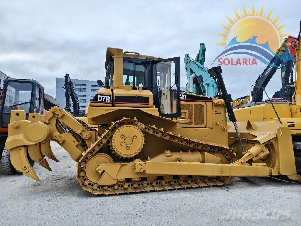 CAT D 7 R 履帶推土機