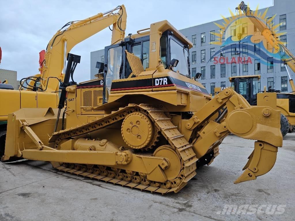 CAT D 7 R 履帶推土機