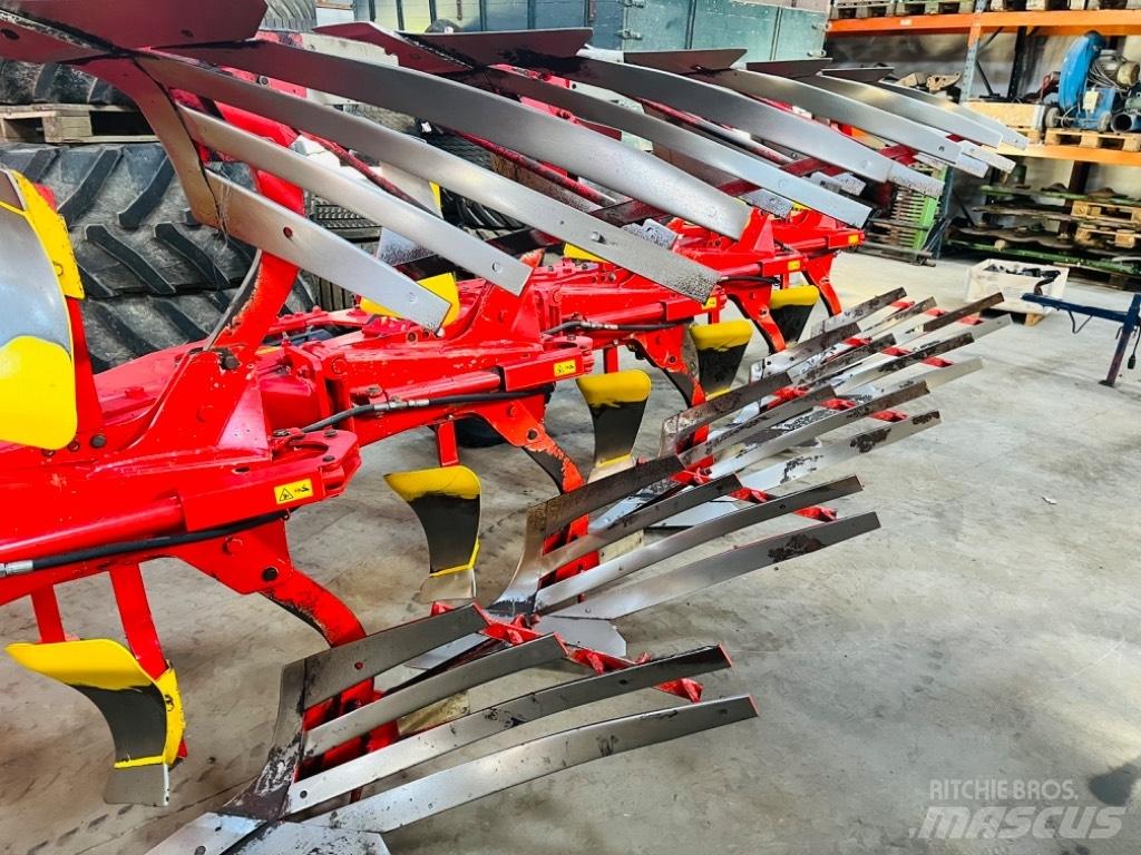Pöttinger Servo 45 S 雙向犁