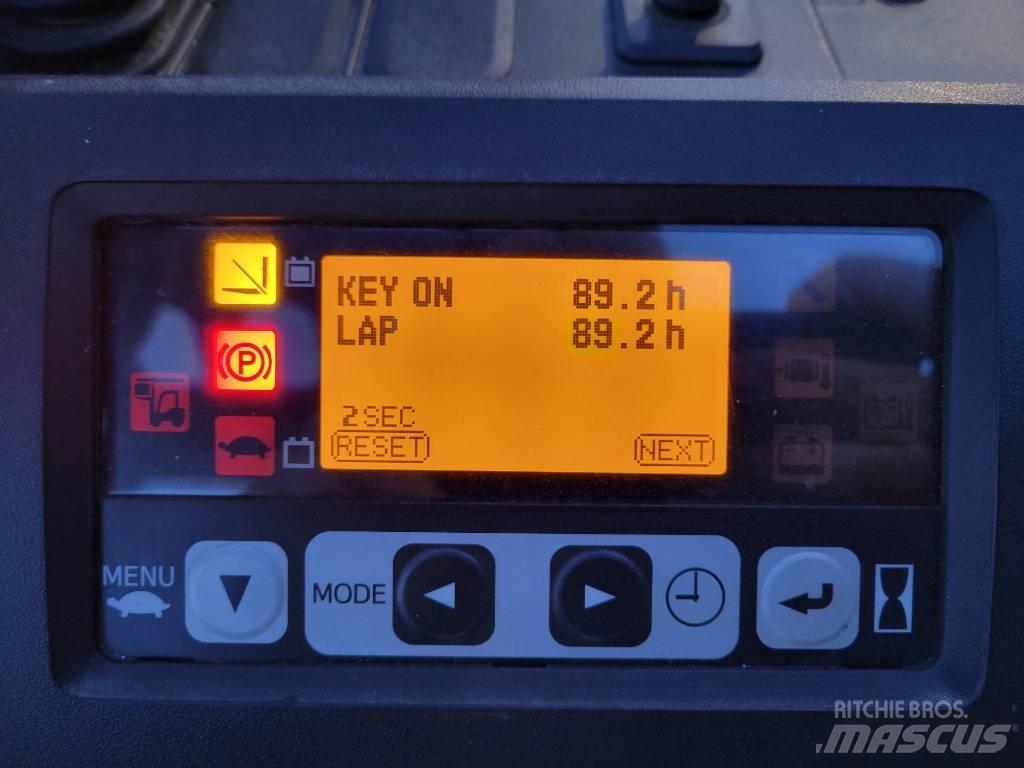 Toyota 8FB25 電動堆高機