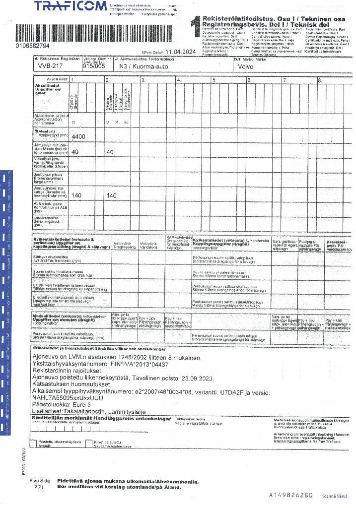 Volvo FL 240 貨箱式卡車